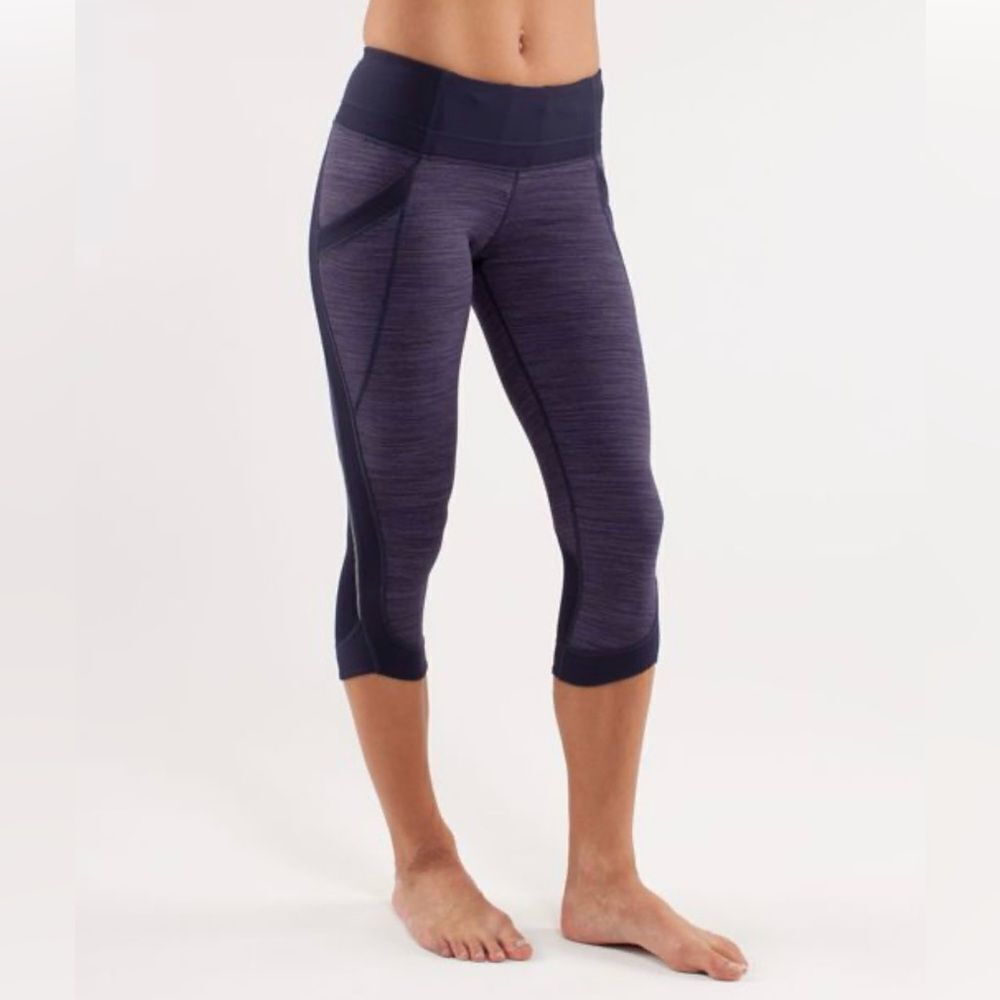 Lululemon Run: Chase Me Crop Leggings Women Size 4